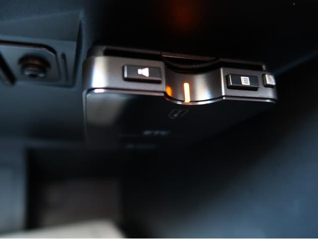 アバルト５９５ ベースグレード　後期型／ＵＣｏｎｎｅｃｔ／ディスプレイオーディオ／ＡｐｐｌｅＣａｒＰｌａｙ／ＡｎｄｒｏｉｄＡｕｔｏ／Ｂｌｕｅｔｏｏｔｈオーディオ／リアセンサー／パドルシフト／ディーラー記録簿／タイベル交換済／ＥＴＣ（37枚目）