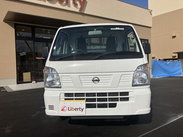 日産 ＮＴ１００クリッパートラック