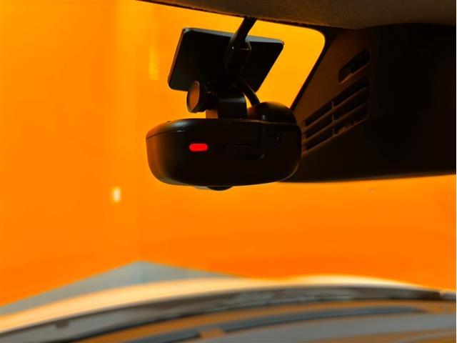 ベースグレード　ドライブレコーダー　ＥＴＣ　バックカメラ　オートクルーズコントロール　レーンアシスト　衝突被害軽減システム　アルミホイール　オートライト　ＬＥＤヘッドランプ　スマートキー　電動格納ミラー(12枚目)