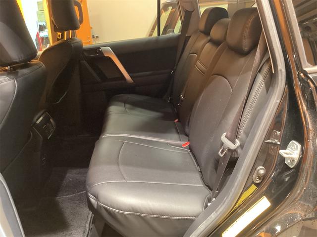 ランドクルーザープラド ＴＸ　４ＷＤ　ＥＴＣ　バックカメラ　ナビ　ＴＶ　オートライト　アルミホイール　スマートキー　電動格納ミラー　ＡＴ　ＣＤ　ＤＶＤ再生　エアコン　パワーウィンドウ　プッシュスタート（15枚目）