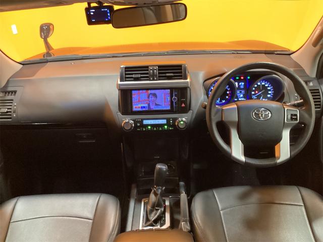 ランドクルーザープラド ＴＸ　４ＷＤ　ＥＴＣ　バックカメラ　ナビ　ＴＶ　オートライト　アルミホイール　スマートキー　電動格納ミラー　ＡＴ　ＣＤ　ＤＶＤ再生　エアコン　パワーウィンドウ　プッシュスタート（19枚目）