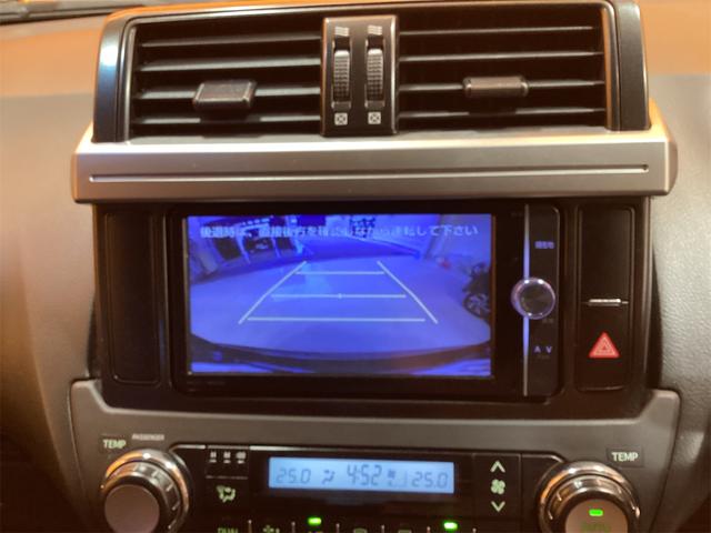ランドクルーザープラド ＴＸ　４ＷＤ　ＥＴＣ　バックカメラ　ナビ　ＴＶ　オートライト　アルミホイール　スマートキー　電動格納ミラー　ＡＴ　ＣＤ　ＤＶＤ再生　エアコン　パワーウィンドウ　プッシュスタート（27枚目）