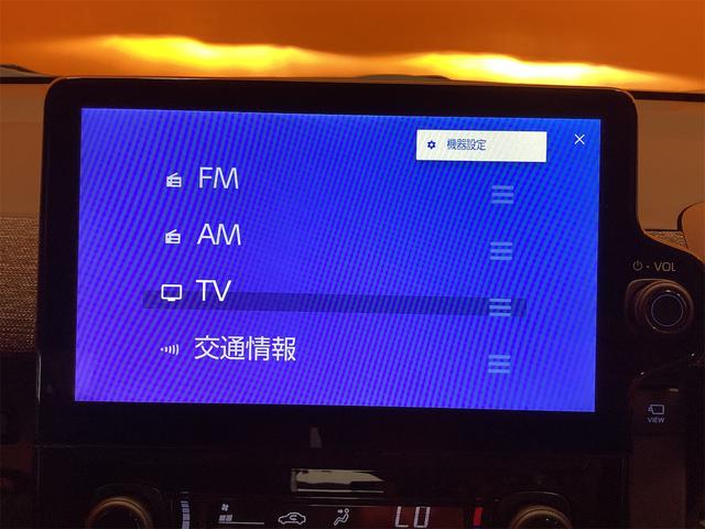 シエンタ ハイブリッドＺ　全周囲カメラ　ナビ　ＴＶ　オートクルーズコントロール　レーンアシスト　パークアシスト　両側電動スライドドア　オートマチックハイビーム　オートライト　電動格納ミラー　３列シート　ＣＶＴ　ＵＳＢ（26枚目）