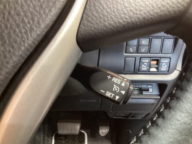 トヨタ ヴォクシー 32枚目