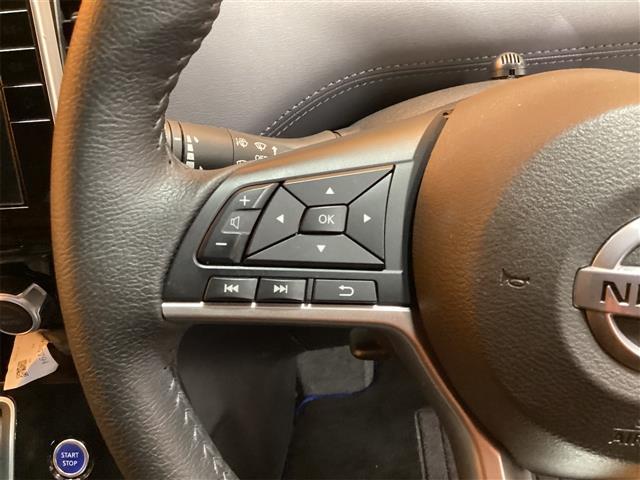 セレナ ｅ－パワー　ハイウェイスターＶ　ＥＴＣ　バックカメラ　クリアランスソナー　オートクルーズコントロール　衝突被害軽減システム　両側電動スライドドア　オートライト　ＬＥＤヘッドランプ　スマートキー　電動格納ミラー（11枚目）