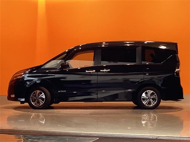 セレナ ｅ－パワー　ハイウェイスターＶ　ＥＴＣ　バックカメラ　クリアランスソナー　オートクルーズコントロール　衝突被害軽減システム　両側電動スライドドア　オートライト　ＬＥＤヘッドランプ　スマートキー　電動格納ミラー（25枚目）