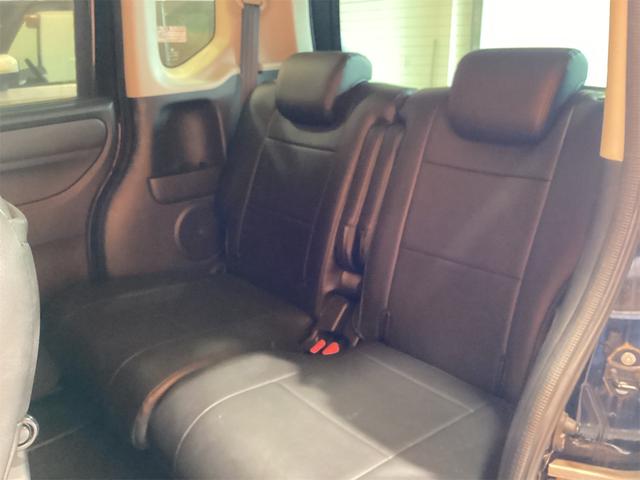 Ｎ－ＢＯＸカスタム Ｇ　ＳＳブラックスタイルパッケージ　ＥＴＣ　バックカメラ　両側電動スライドドア　ナビ　衝突被害軽減システム　オートライト　スマートキー　アイドリングストップ　電動格納ミラー　シートヒーター　ベンチシート　ＣＶＴ　ＥＳＣ（13枚目）