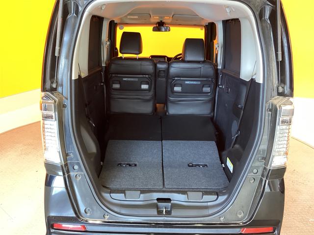 Ｎ－ＢＯＸカスタム Ｇ　ＳＳブラックスタイルパッケージ　ＥＴＣ　バックカメラ　両側電動スライドドア　ナビ　衝突被害軽減システム　オートライト　スマートキー　アイドリングストップ　電動格納ミラー　シートヒーター　ベンチシート　ＣＶＴ　ＥＳＣ（15枚目）