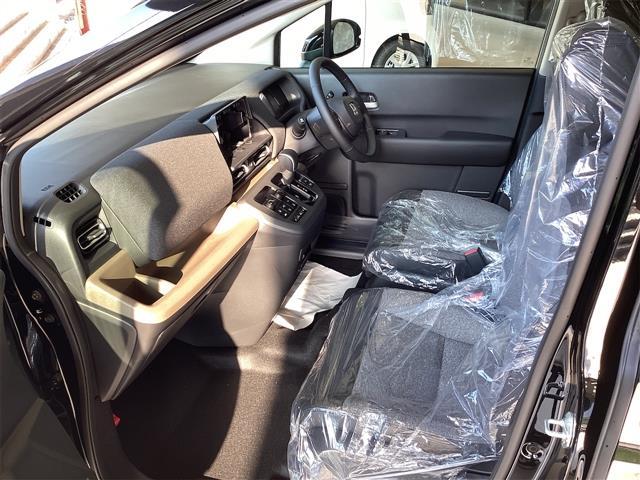 フリード e:HEVエアー EX バックカメラ クリアランスソナー オートクルーズコントロール レーンアシスト 衝突被害軽減システム 両側電動スライドドア LEDヘッドランプ スマートキー 電動格納ミラー シートヒーター 3列シート(28枚目)