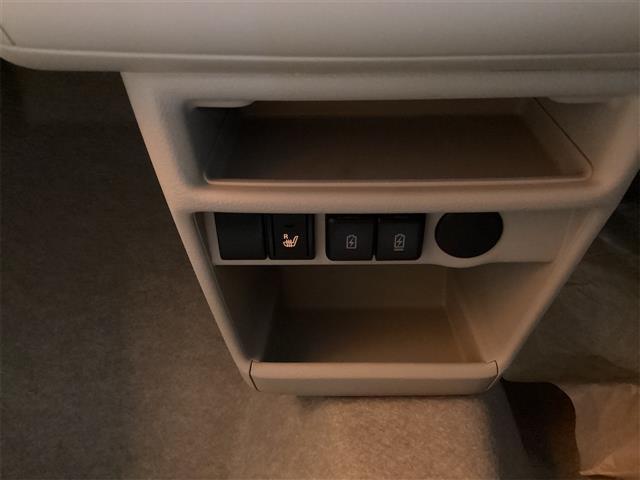 アルトラパン Ｌ　届出済未使用車　禁煙車　スズキセーフティサポート　ＬＥＤヘッドライト　スマートキー　プッシュスタート　アイドリングストップ　運転席シートヒーター　ステアリングスイッチ　電動格納ミラー（14枚目）