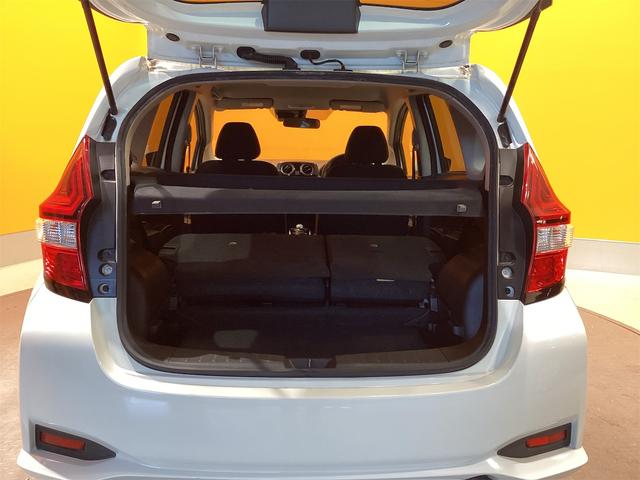 ノート e-パワー X バックカメラ ナビ クリアランスソナー レーンアシスト 衝突被害軽減システム オートライト スマートキー アイドリングストップ 電動格納ミラー CVT 盗難防止システム 衝突安全ボディ ABS ESC(16枚目)