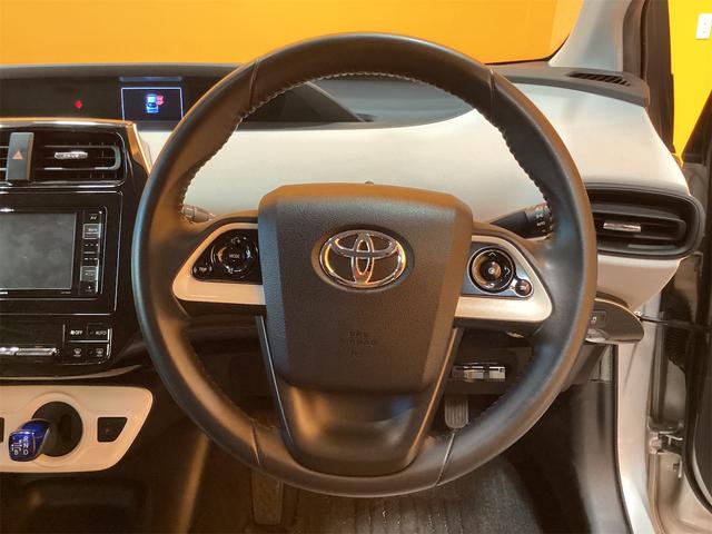 プリウス S ETC ナビ オートライト LEDヘッドランプ スマートキー 電動格納ミラー CVT 盗難防止システム 衝突安全ボディ ABS ESC CD Bluetooth(20枚目)
