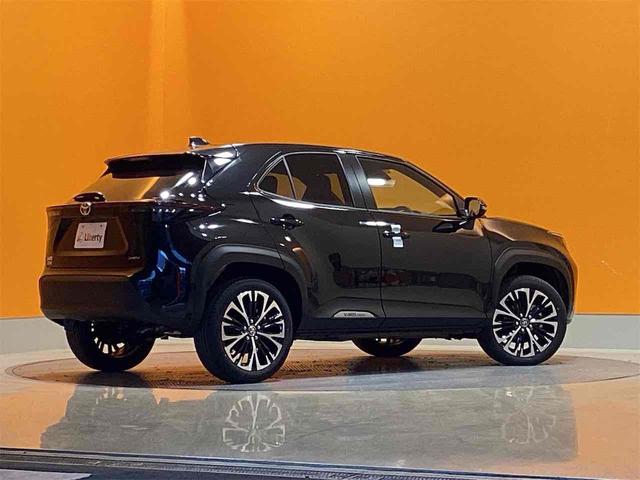 ヤリスクロス ハイブリッドZ 登録済未使用車 禁煙車 トヨタセーフティセンス 純正ディスプレイ Bluetooth対応 パノラミックビューモニター ETC2.0 ブラインドスポットモニター アダプティブクルーズコントロール(8枚目)