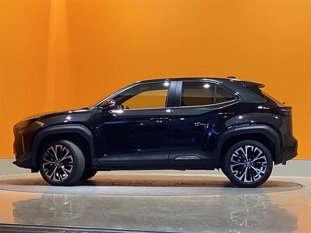 ヤリスクロス ハイブリッドZ 登録済未使用車 禁煙車 トヨタセーフティセンス 純正ディスプレイ Bluetooth対応 パノラミックビューモニター ETC2.0 ブラインドスポットモニター アダプティブクルーズコントロール(11枚目)