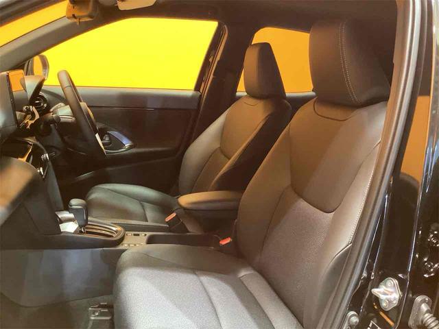 ヤリスクロス ハイブリッドZ 登録済未使用車 禁煙車 トヨタセーフティセンス 純正ディスプレイ Bluetooth対応 パノラミックビューモニター ETC2.0 ブラインドスポットモニター アダプティブクルーズコントロール(12枚目)