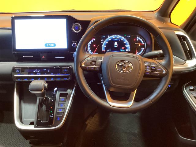 トヨタ ヴォクシー 5枚目