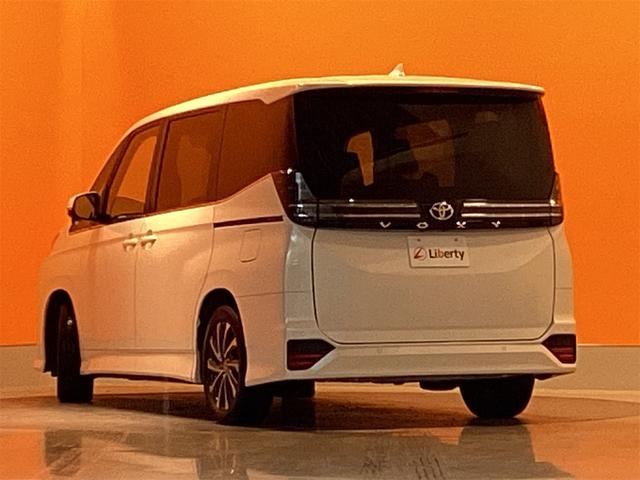 トヨタ ヴォクシー 20枚目