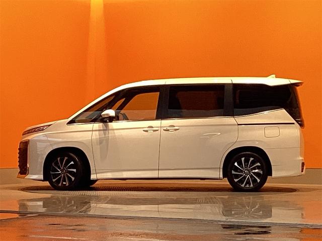 トヨタ ヴォクシー 21枚目