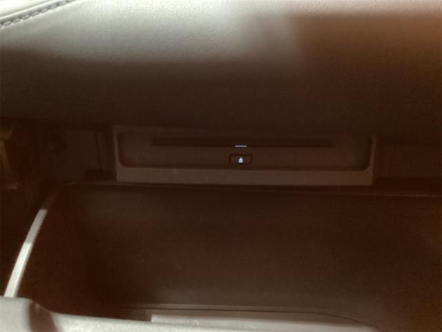 トヨタ ヴォクシー 32枚目