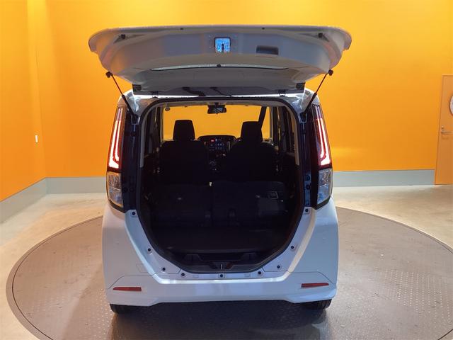 トヨタ ルーミー 29枚目