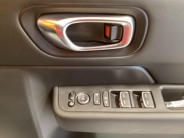 ステップワゴン スパーダ バックカメラ クリアランスソナー 両側電動スライドドア オートライト 電動リアゲート スマートキー 電動格納ミラー シートヒーター 3列シート CVT アルミホイール ESC エアコン(13枚目)