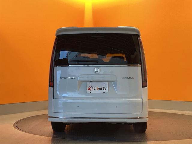 ステップワゴン スパーダ バックカメラ クリアランスソナー 両側電動スライドドア オートライト 電動リアゲート スマートキー 電動格納ミラー シートヒーター 3列シート CVT アルミホイール ESC エアコン(20枚目)