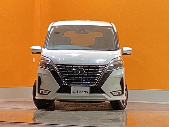 セレナ ハイウェイスターV ETC 全周囲カメラ 10型ナビ TV クリアランスソナー オートクルーズコントロール 衝突被害軽減システム 両側電動スライドドア オートライト LEDヘッドランプ スマートキー(5枚目)