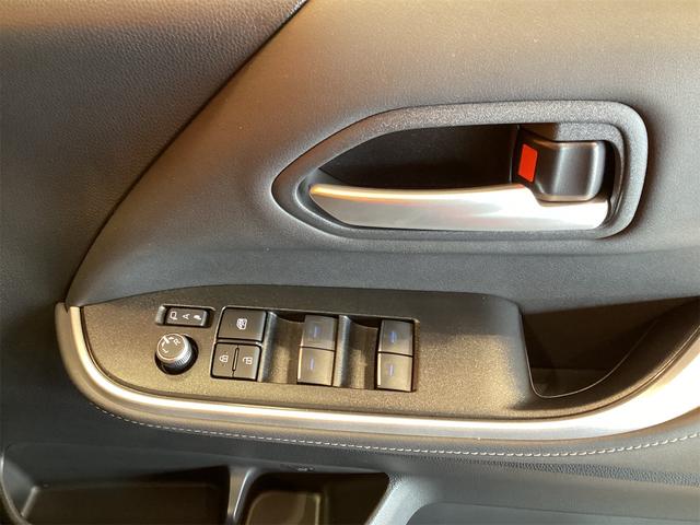 ノア ハイブリッドS-Z バックカメラ ナビ TV オートクルーズコントロール レーンアシスト 衝突被害軽減システム オートマチックハイビーム オートライト LEDヘッドランプ スマートキー アイドリングストップ(13枚目)