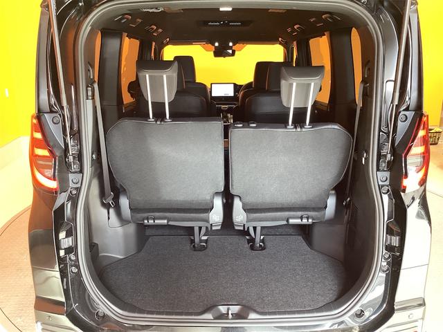 ノア ハイブリッドS-Z バックカメラ ナビ TV オートクルーズコントロール レーンアシスト 衝突被害軽減システム オートマチックハイビーム オートライト LEDヘッドランプ スマートキー アイドリングストップ(22枚目)