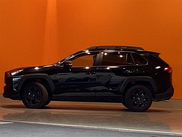 RAV4 アドベンチャー オフロードパッケージII 4WD バックカメラ オートクルーズコントロール レーンアシスト パワーシート 衝突被害軽減システム TV オートマチックハイビーム オートライト LEDヘッドランプ(11枚目)