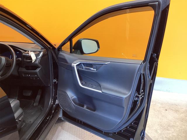 RAV4 アドベンチャー オフロードパッケージII 4WD バックカメラ オートクルーズコントロール レーンアシスト パワーシート 衝突被害軽減システム TV オートマチックハイビーム オートライト LEDヘッドランプ(18枚目)