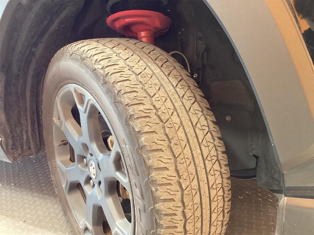 RAV4 アドベンチャー オフロードパッケージII 4WD バックカメラ オートクルーズコントロール レーンアシスト パワーシート 衝突被害軽減システム TV オートマチックハイビーム オートライト LEDヘッドランプ(38枚目)