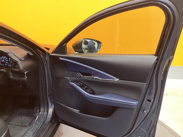 マツダ ＣＸ－３０ 18枚目