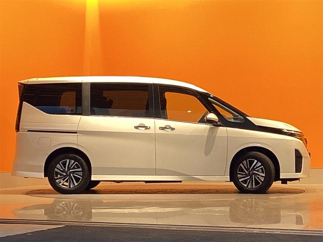 セレナ ハイウェイスターV ETC バックカメラ ナビ クリアランスソナー オートクルーズコントロール 衝突被害軽減システム 両側電動スライドドア LEDヘッドランプ スマートキー アイドリングストップ(7枚目)