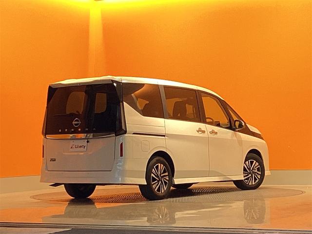 セレナ ハイウェイスターV ETC バックカメラ ナビ クリアランスソナー オートクルーズコントロール 衝突被害軽減システム 両側電動スライドドア LEDヘッドランプ スマートキー アイドリングストップ(8枚目)