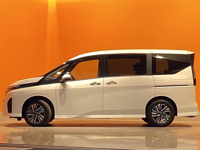 セレナ ハイウェイスターV ETC バックカメラ ナビ クリアランスソナー オートクルーズコントロール 衝突被害軽減システム 両側電動スライドドア LEDヘッドランプ スマートキー アイドリングストップ(11枚目)