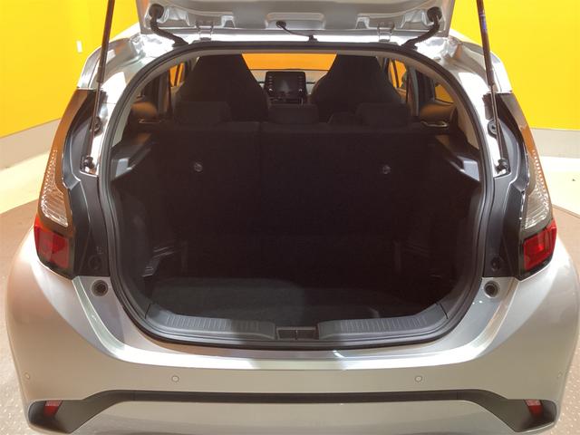 アクア X ETC バックカメラ ナビ オートクルーズコントロール レーンアシスト 衝突被害軽減システム オートマチックハイビーム オートライト LEDヘッドランプ スマートキー アイドリングストップ(14枚目)