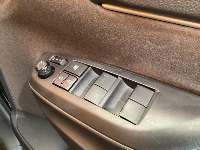 ヤリスクロス Ｚ　ディスプレイオーディオ　ＥＴＣ　バックカメラ　クリアランスソナー　オートクルーズコントロール　レーンアシスト　衝突被害軽減システム　ナビ　オートマチックハイビーム　オートライト　ＬＥＤヘッドランプ（18枚目）