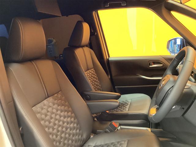 ヴォクシー ハイブリッドS-Z 登録済未使用車 禁煙車 トヨタセーフティセンス 純正10.5インチディスプレイ Bluetooth対応 Bカメラ フリップダウンモニター 両側自動ドア クルーズコントロール LEDヘッドライト(19枚目)