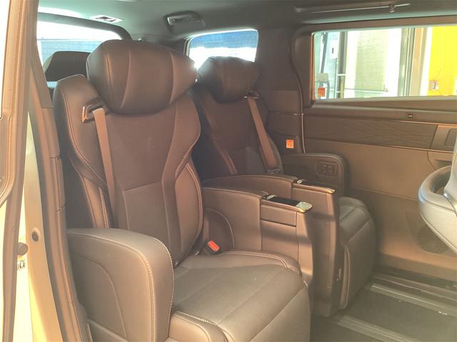 アルファード Z 左右独立ムーンルーフ 純正14インチディスプレイ 全周囲カメラ フリップダウンモニター アダプティブクルーズコントロール デジタルインナーミラー 電子パーキング パーキングアシスト パワーバックドア(17枚目)