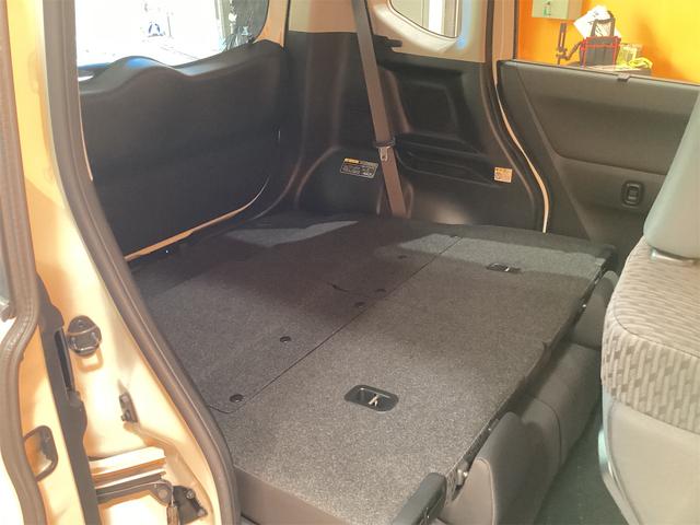 ソリオ ハイブリッドＭＺ　衝突軽減Ｂ　純正ナビ　ＴＶ　Ｂｌｕｅｔｏｏｔｈ対応　全方位カメラ　両側自動ドア　クルーズコントロール　革巻きステアリング　ＨＩＤヘッドライト　フォグライト　スマートキー　プッシュスタート　アイドリング（13枚目）