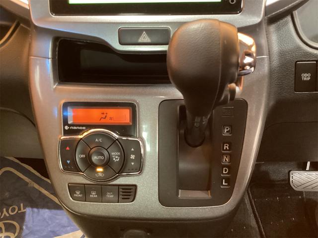 ソリオ ハイブリッドＭＺ　衝突軽減Ｂ　純正ナビ　ＴＶ　Ｂｌｕｅｔｏｏｔｈ対応　全方位カメラ　両側自動ドア　クルーズコントロール　革巻きステアリング　ＨＩＤヘッドライト　フォグライト　スマートキー　プッシュスタート　アイドリング（27枚目）