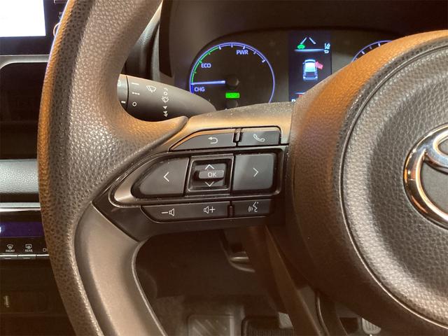 ヤリス ハイブリッドＸ　トヨタセーフティセンス　純正ディスプレイ　Ｂｌｕｅｔｏｏｔｈ対応　Ｂカメラ　アダプティブクルーズコントロール　ステアリングスイッチ　ヘッドライトレベライザー　電動格納ミラー（20枚目）
