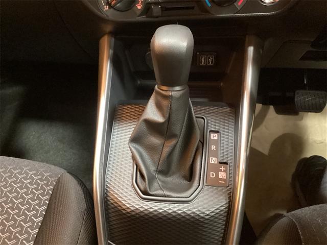 ライズ Ｘ　バックカメラ　クリアランスソナー　衝突被害軽減システム　ＴＶ　ＬＥＤヘッドランプ　スマートキー　アイドリングストップ　電動格納ミラー　ＣＶＴ　盗難防止システム　衝突安全ボディ　ＵＳＢ（11枚目）