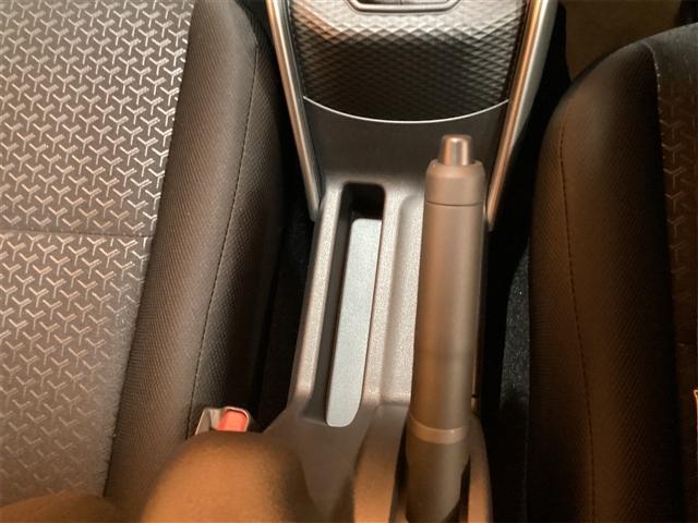 ライズ Ｘ　バックカメラ　クリアランスソナー　衝突被害軽減システム　ＴＶ　ＬＥＤヘッドランプ　スマートキー　アイドリングストップ　電動格納ミラー　ＣＶＴ　盗難防止システム　衝突安全ボディ　ＵＳＢ（12枚目）