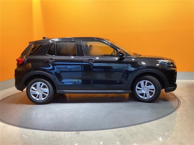 ライズ Ｘ　バックカメラ　クリアランスソナー　衝突被害軽減システム　ＴＶ　ＬＥＤヘッドランプ　スマートキー　アイドリングストップ　電動格納ミラー　ＣＶＴ　盗難防止システム　衝突安全ボディ　ＵＳＢ（17枚目）