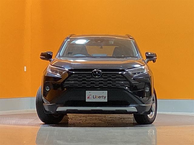 RAV4 G 4WD トヨタセーフティセンス 純正9インチナビ Bluetooth対応 Bカメラ アダプティブクルーズコントロール パワーバックドア 電子パーキング ステアリングヒーター LEDヘッドライト(5枚目)