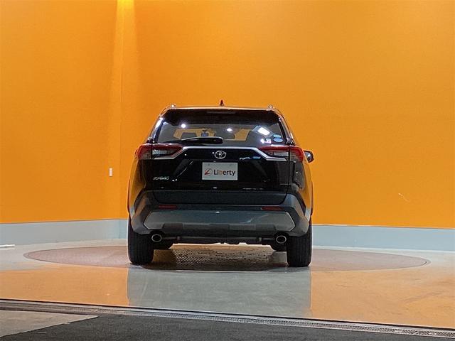 RAV4 G 4WD トヨタセーフティセンス 純正9インチナビ Bluetooth対応 Bカメラ アダプティブクルーズコントロール パワーバックドア 電子パーキング ステアリングヒーター LEDヘッドライト(9枚目)