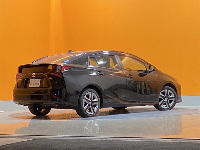 プリウス Ｓツーリングセレクション　トヨタセーフティセンス　純正９インチナビ　Ｂｌｕｅｔｏｏｔｈ対応　Ｂカメラ　ＥＴＣ　アダプティブクルーズコントロール　専用合皮シート　シートヒーター　ＬＥＤヘッドライト　スマートキー　ＡＣ１００Ｖ電源（8枚目）