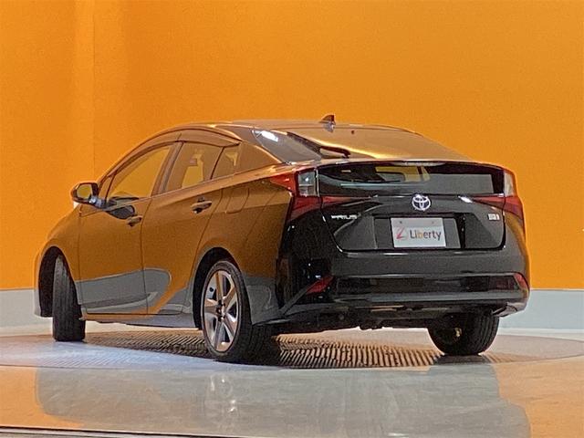 プリウス Ｓツーリングセレクション　トヨタセーフティセンス　純正９インチナビ　Ｂｌｕｅｔｏｏｔｈ対応　Ｂカメラ　ＥＴＣ　アダプティブクルーズコントロール　専用合皮シート　シートヒーター　ＬＥＤヘッドライト　スマートキー　ＡＣ１００Ｖ電源（10枚目）